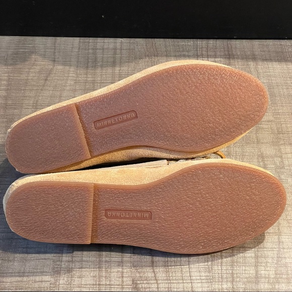 Minnetonka Brown Suede Women’s Thunderbird Beaded Moccasin Size 7 - Picture 10 of 12